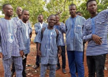 Burkina Faso : La tenue des étudiants de l’ENA et de l'école de Magistrature suscite l'admiration